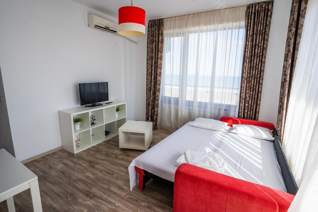 Summerland Sea-View Luxury Apartment Mamaia Extérieur photo