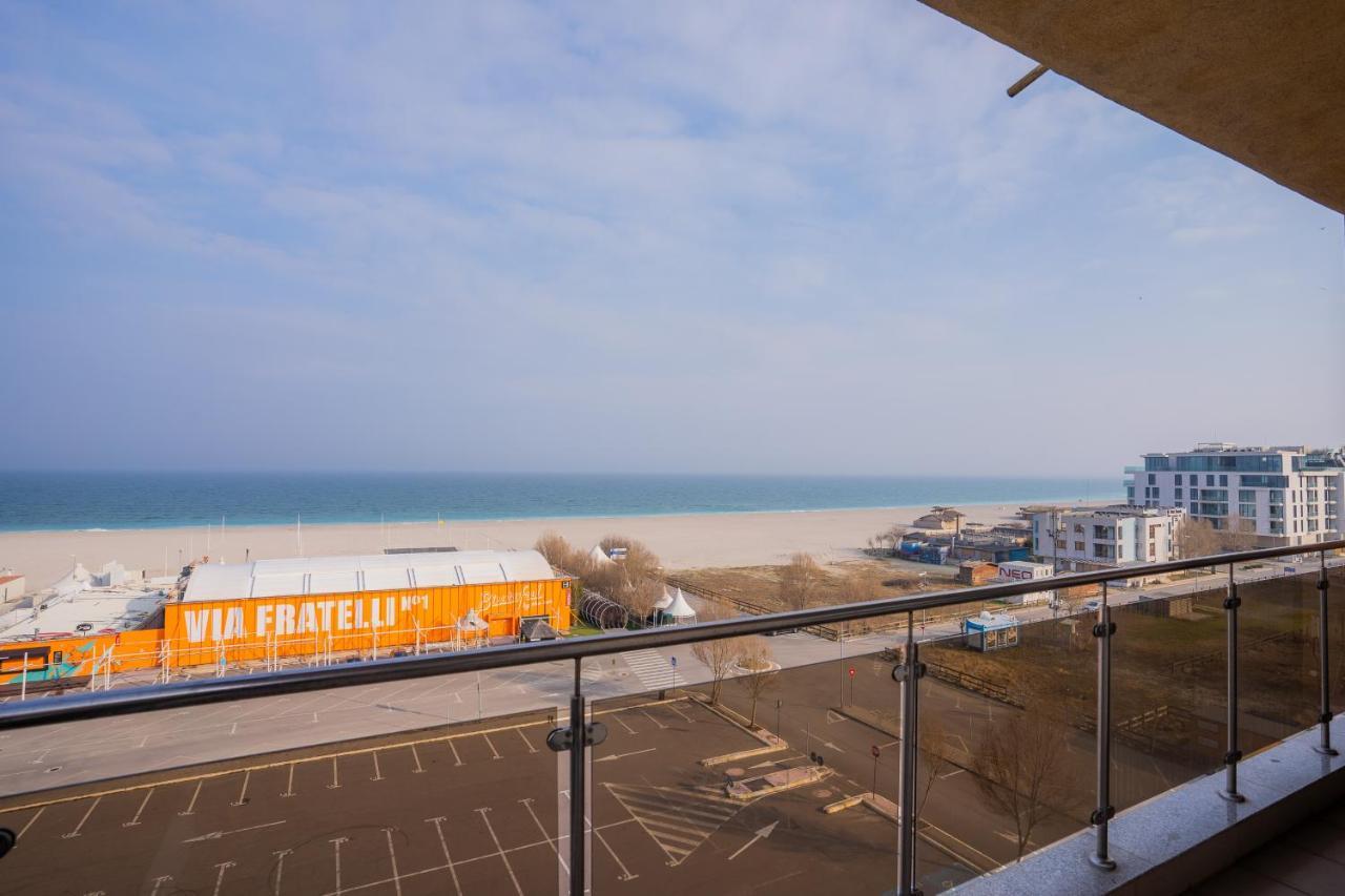 Summerland Sea-View Luxury Apartment Mamaia Extérieur photo