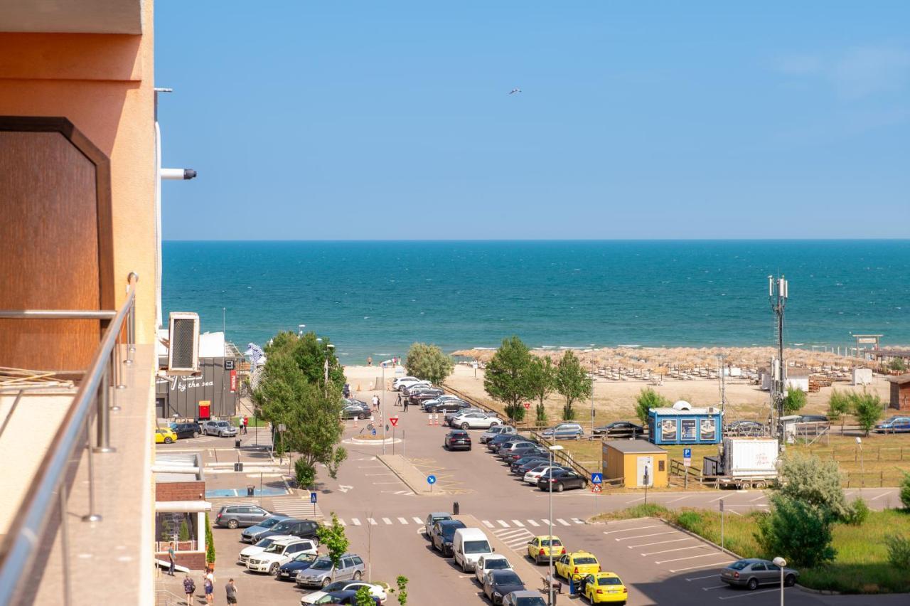 Summerland Sea-View Luxury Apartment Mamaia Extérieur photo