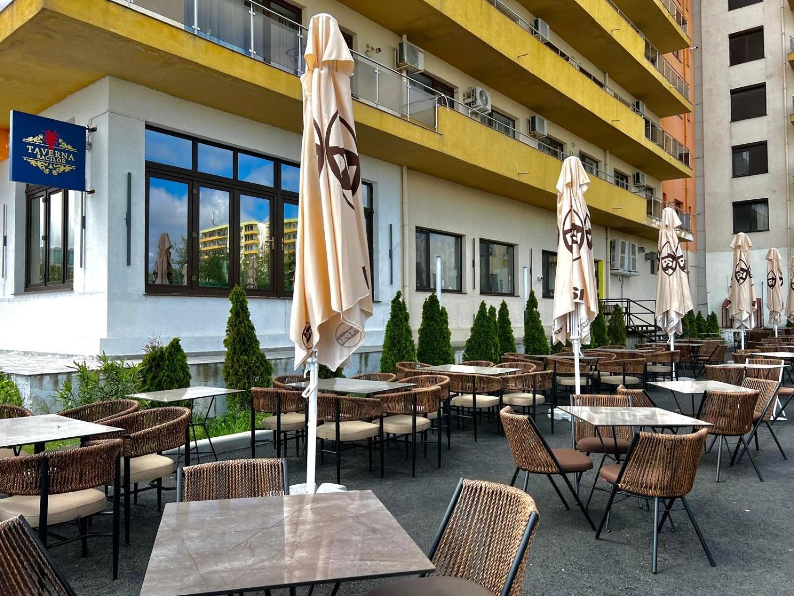 Summerland Sea-View Luxury Apartment Mamaia Extérieur photo
